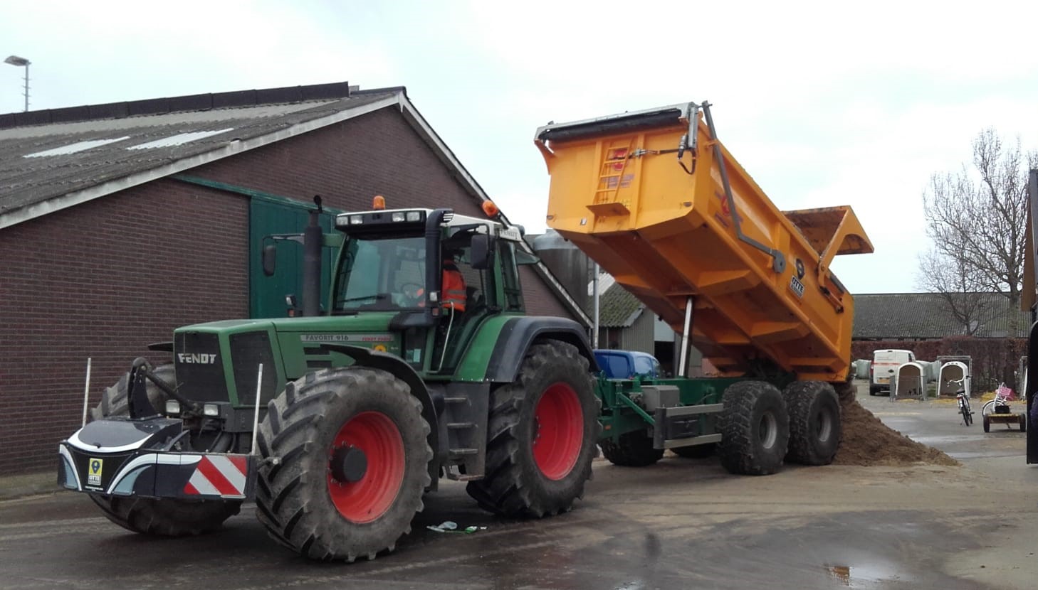 Fendt 916 + kipper